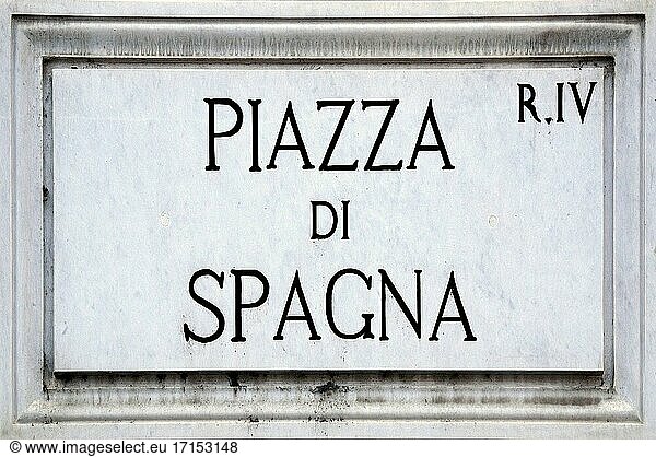 Straßenschild der Piazza di Spagna in Rom - Italien.