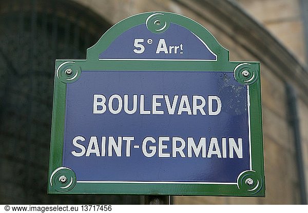 Straßenschild in Paris  Paris  Frankreich.