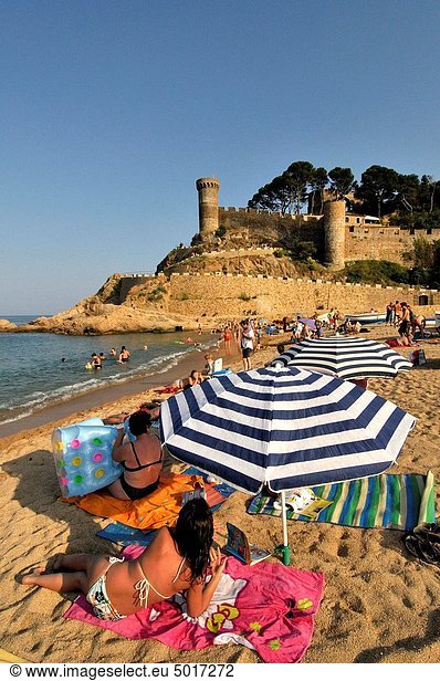 Strand  Ansicht  Katalonien  Girona  Spanien