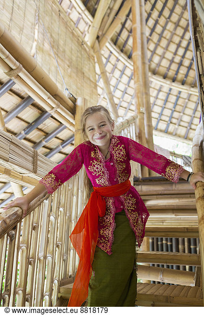 Stufe  Europäer  Tradition  Kleidung  Hinduismus  Mädchen