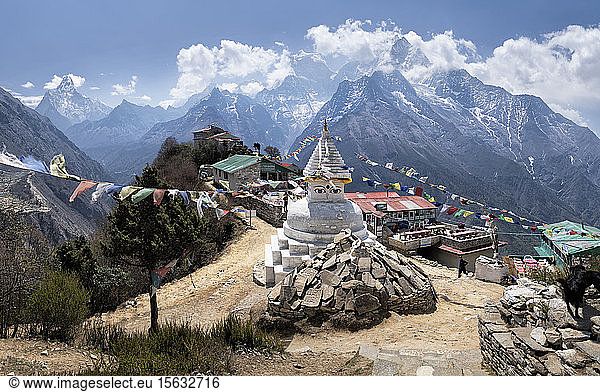 Stupa in Namche Bazaar  Solo Khumbu  Nepal