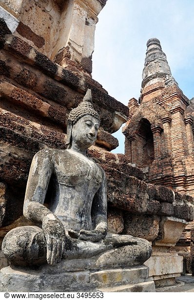 Sukhothai (Thailand): Buddha´s statue at the Wat Mahathat