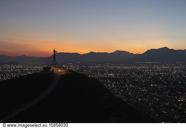 Sunrise at Cerro de las Galeras in Saltillo.