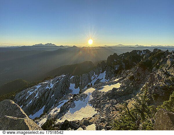 Sunrise in the north cascade mountains