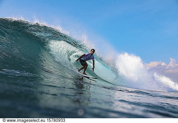 Surfer  Bali Indonesien