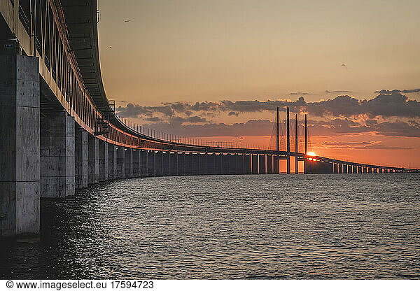 Sweden  Skane County  Malmo  Oresund Bridge at sunset
