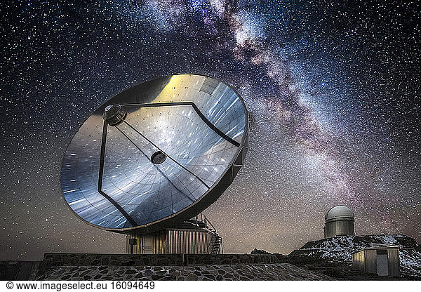 Swedish Antenna at the ESO observatory of La Silla - Chile