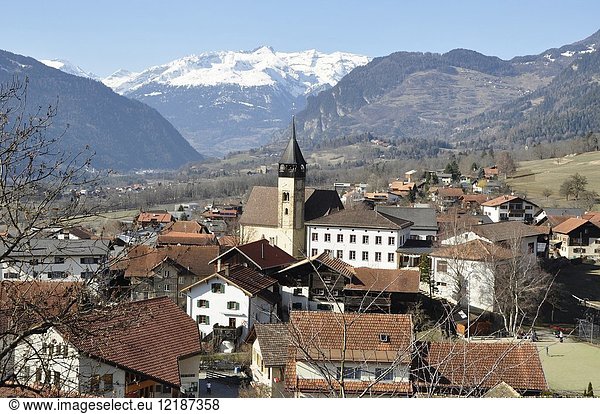 Switzerland: Mountain-village  Scharans  architecture  houses  church  tourism  Lino Bardill.