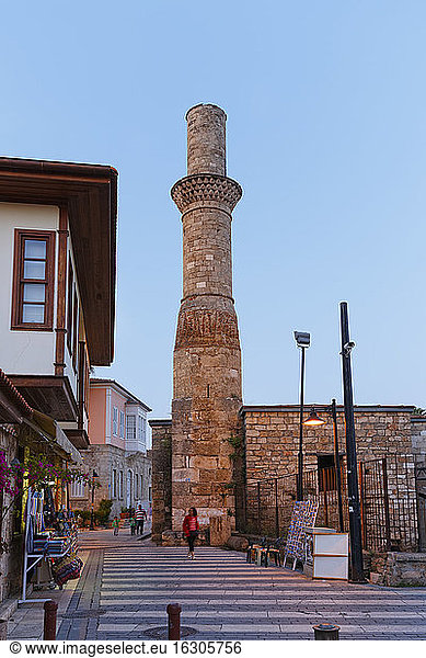 Türkei  Antalya  Kesik Minare in der Altstadt