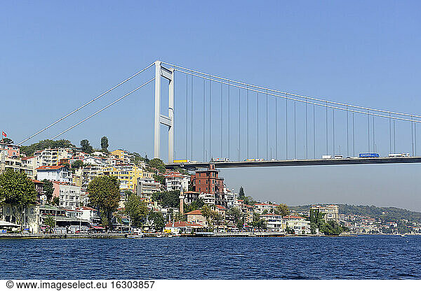 Türkei  Istanbul  Fatih-Sultan-Mehmet-Brücke