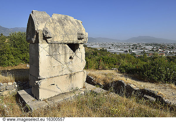 Türkei  Lykien  lykischer Sarkophag  archäologische Stätte von Xanthos