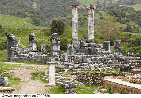 Türkei  Sardis  Blick auf den Artemis-Tempel