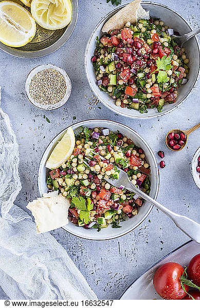 Tabouleh - Libanesischer Petersiliensalat mit Couscous