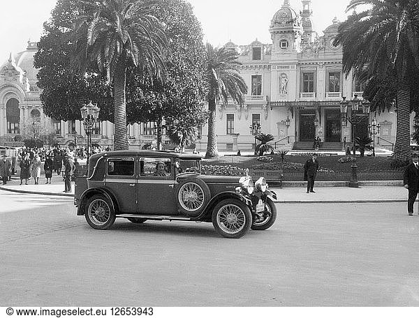 Talbot 14/45 von Kitty Brunell  der an der Rallye Monte Carlo teilnimmt  Monaco  1930. Künstler: Bill Brunell.