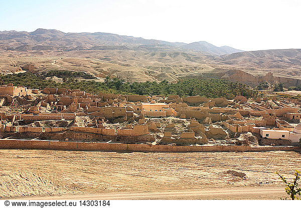Tamerza  ruines of the old Berber village  Tunisia  North Africa