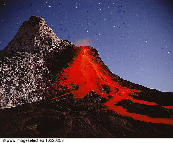 Tanzania  Volcano Ol doinyo Lengai