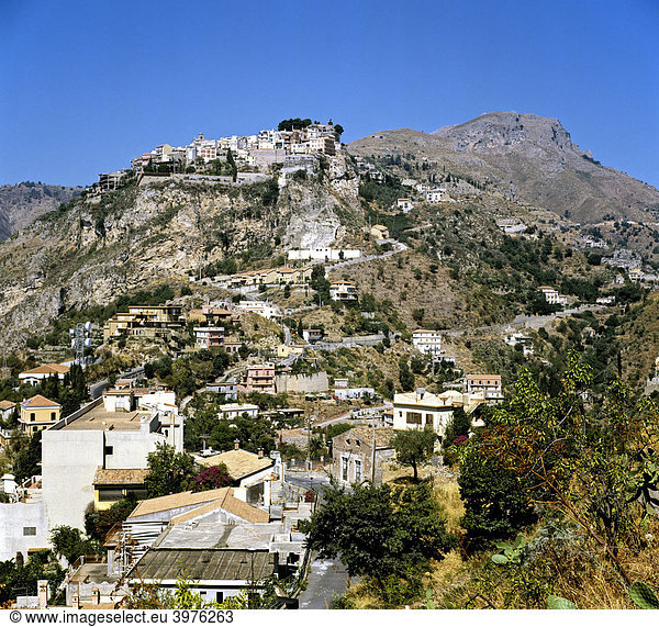 Taormina Hügel Sizilien Italien Europa