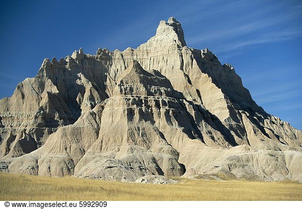 Teil von der North Einheit des Badlands National Park, geschnitzt aus der Prärie durch schnelle Wassererosion der Sedimente, South Dakota, Vereinigte Staaten von Amerika, Nordamerika