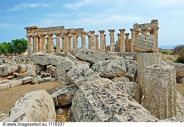 Tempel E. Die Stadt Selinonte wurde von der griechischen aus Megare in VII th Century AD gegründet. Sizilien. Italien
