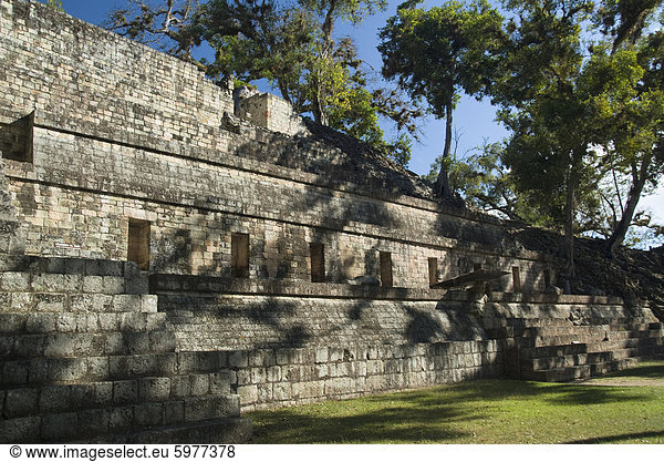 Tempel 11  West-Gericht  Copan Archäologischer Park  Copan  UNESCO World Heritage Site  Honduras  Mittelamerika