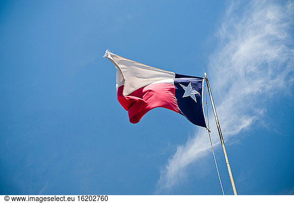 Texas-Flagge am Mast