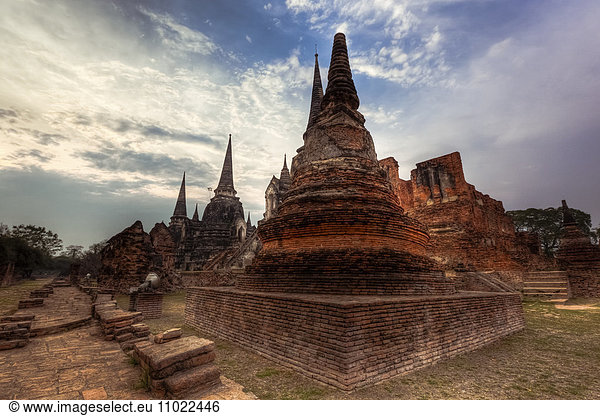 Thailand  Ayutthaya  Wat Mahathat at Historical Park
