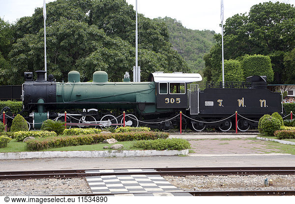 Thailand  Prachuap Kiri Khan  Hua Hin  SLM Winterthur 305 steam locomotive at rail station
