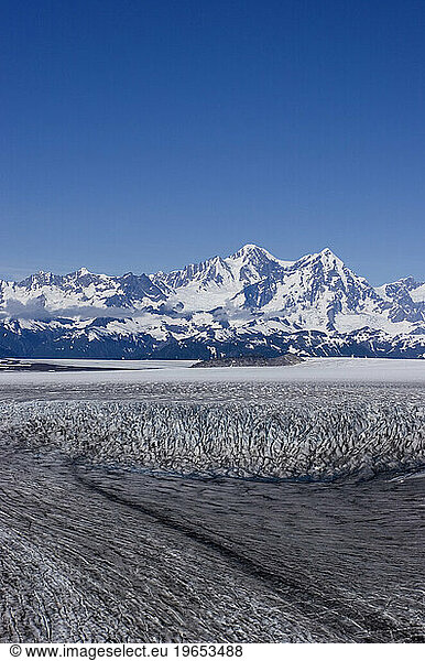 The Brady Glacier with the Fairweather Mountains  Glacier Bay National Park  Alaska.