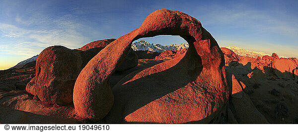 The infamous Whitney Arch located in the Alabama Hills of Lone Pine  California  USA creates a window with a view of Mount Whitney  the highest peak in the contiguous United States