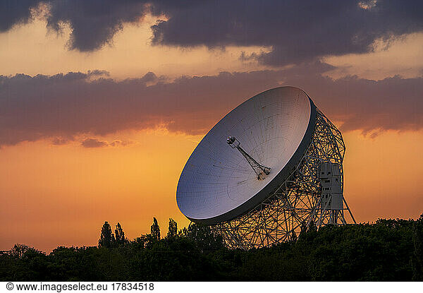 The Mark I Giant Radio Telescope  Jodrell Bank Observatory  Cheshire  England  United Kingdom  Europe