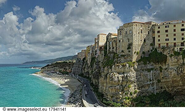 The medieval old town of Tropea with its turquoise sea and sandy beaches  Tropea  Vibo Valentia  Calabria  Southern Italy  Italy  situated on sandstone cliffs  Europe
