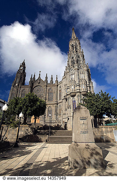 The neo-Gothic Parish Church of San Juan Bautista in Arucas  Northern Gran Canaria  Canary Islands  Spain  Europe