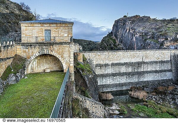 The Pinton de la Oliva Dam. Patones. Madrid. Spain. Europe.