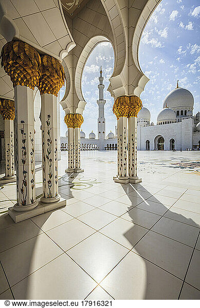 The Sheikh Zayed Mosque  the courtyard and exterior of the prayer hall  modern architecture.