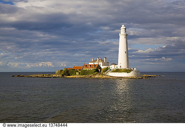 To be captioned after editing St Mary´s lighthouse  Whitley Bay  Northumberland