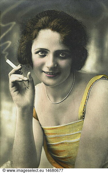 tobacco  cigarettes  smoker  woman with cigarette  Germany  1926