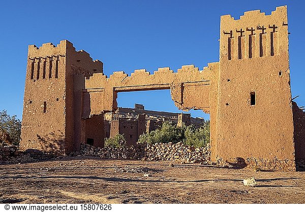 Tor zur Lehmstadt Ait Ben Haddou  UNESCO-Kulturerbe  Marokko  Afrika