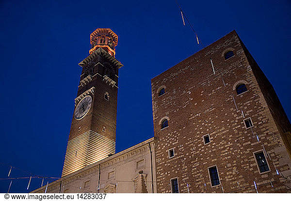 Torre dei Lamberti and Town hall palace  Piazza delle Erbe  Verona  Veneto  Italy