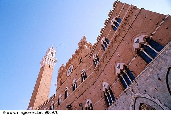 Torre del Mangia in Piazza del Campo. Siena. Toskana. Italien