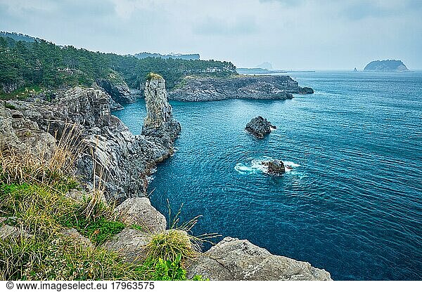 Touristenattraktion Oedolgae Rock  Insel Jeju  Südkorea  Asien