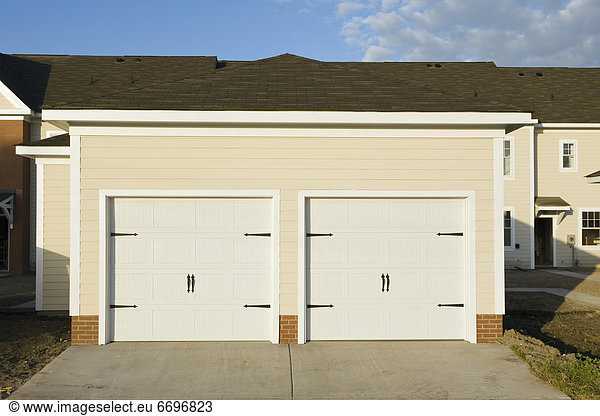 Townhouse Garages