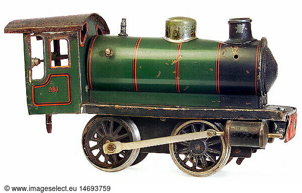 toys  model railway  Maerklin locomotive  type 981  track 1  Germany  1924  historic  historical  1920s  20s  20th century  clockwork  movement  engine  drive train  steam power  antiquity  antiquities  toy  Made in Germany  clipping  cut out  cut-out  cut-outs
