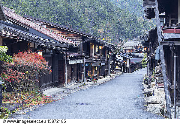 Traditional buildings on Nakasendo Way  Tsumago  Gifu Prefecture  Honshu  Japan  Asia