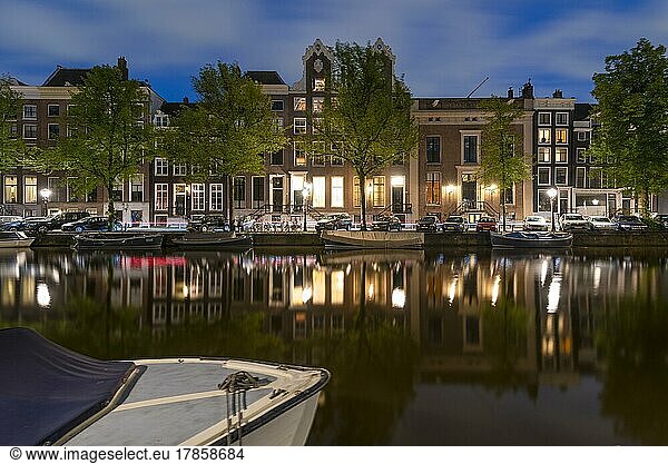 Traditional homes in Amsterdam  Keizersgracht  Dawn  Amsterdam  Netherlands