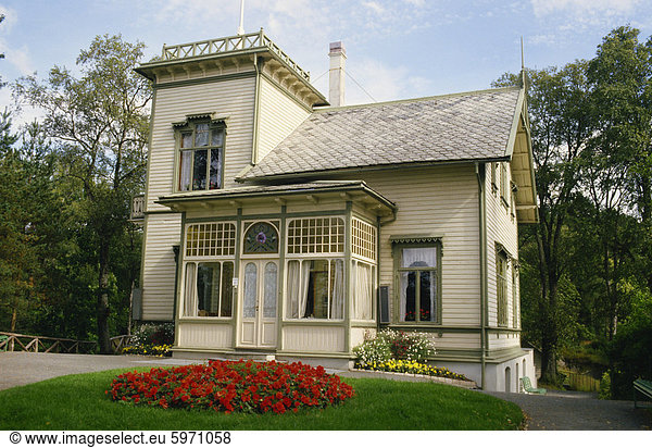 Traditional house  once the home of the composer Edvard Grieg  Troldhaugen  Norway  Scandinavia  Europe