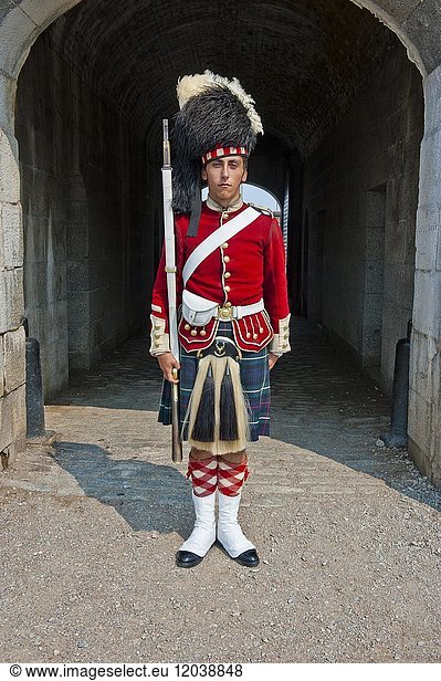 Traditionell gekleideter Wächter  Fort George  Citadel Hill  Halifax  Nova Scotia  Kanada  Nordamerika