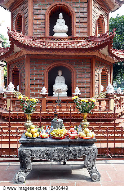 Tran Quoc Pagoda (Chua Tran Quoc)  Hanoi  Vietnam  Indochina  Southeast Asia  Asia
