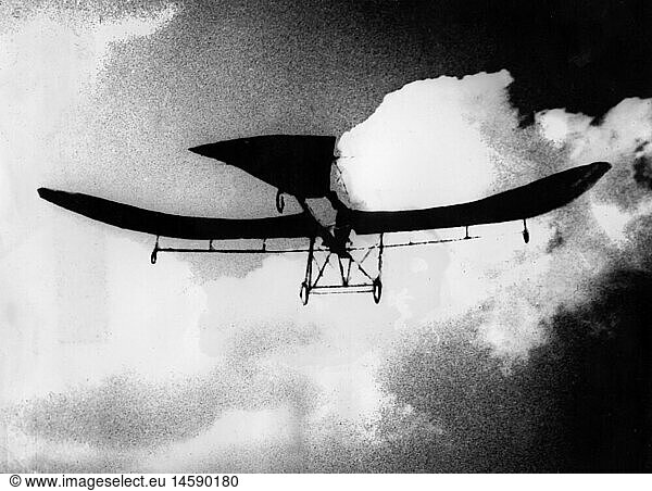 transport / transportation  aviation  aircrafts  Etrich II 'Taube' of Igo Etrich  flying  circa 1912