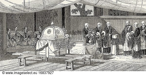 Trauerfeier in einem Tempel  Beerdigungszeremonien  Japan. Alte gestochene Illustration aus dem 19. Jahrhundert Reise nach Japan von Aime Humbert aus El Mundo en La Mano 1879.