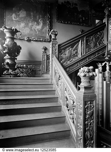 Treppe im Ham House  Richmond  London. Künstler: WJ Brunell